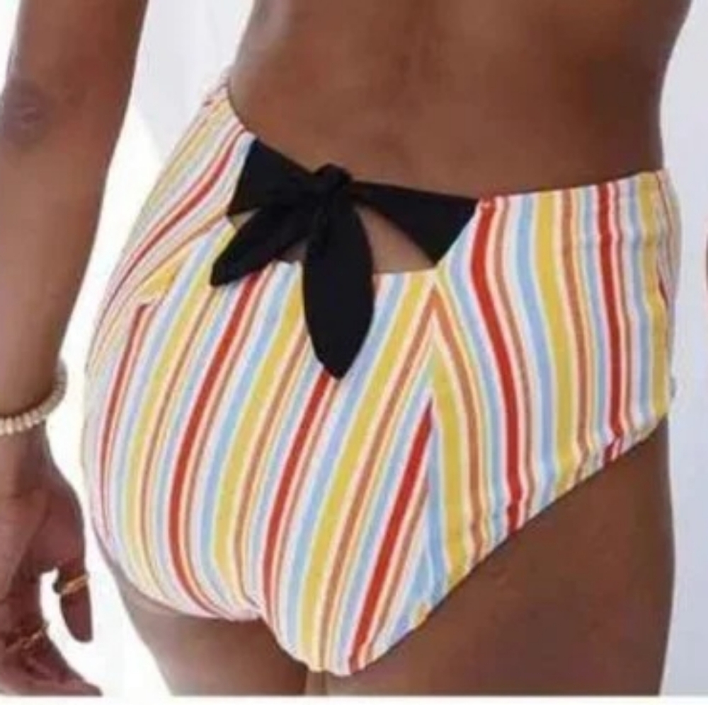 🏖LEMLEM MAKATI HIGH-WAISTED BIKINI BOTTOMS SIZE M